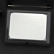 Fullsize- Nars Pressed Powder / Nars Glass Light Reflecting Setting Powder
