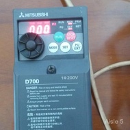 Disassemble Mitsubishi Original Inverter FR-D720S-0.4K-CHT  220VAC 0.4KW Real Shot Pictures