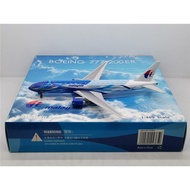 Phoenix 04365 1: 400 Malaysia Airlines B777-200 9M-MRD Free Space