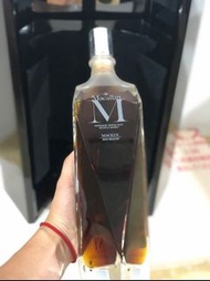 麥卡倫威士忌 macallan 大M高價回收 高價回收麦卡伦macallan、麥卡倫25年紅絲帶 、麥卡倫40年 回收麥卡倫MACALLAN 黃金桶 經典雪莉桶 腰帶版 紫鑽 藍鑽 黑鑽 30年 40