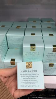 Estee Lauder 雅詩蘭黛小棕瓶抗藍光眼霜15ml。近期