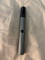 充電式電動鼻毛修剪器