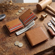 Dompet pendek lelaki daripada kulit asli yang dihasilkan daripada tumbuhan, dengan pelbagai slot kad