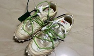 Nike waffle racer Off-white 女裝