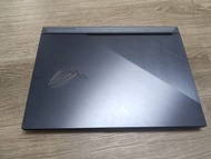 asus rog strix g731g 17.3吋  i7-9750h 16g ram 512ssd  nvidia rtx2070