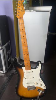 Fender Squier Stratocaster jv 1982年