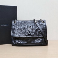 SAINT LAURENT Niki中號28黑色牛皮銀扣肩背包