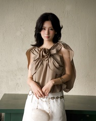 (พร้อมส่ง/ชุดแบรนด์เวียดนาม) Eloise top - Brand Mania Cutie เสื้อแขนกุด