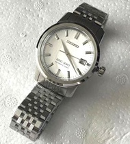 ❮定製❯Seiko mod  
  採用精工NH35機械機芯
  40mm     精鋼錶帶 
  藍寶石玻璃面
  附送精美錶盒