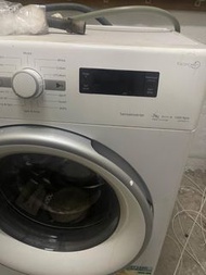 惠而浦Whirlpool CFCR70111 7公斤纖薄型洗衣機
