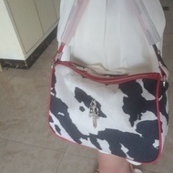 American style 2025 Chrome Hearts Homemade 2023 Crow With Cow Cylinder Bag New Net Red Chicken Nugge