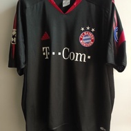 Vintage BAYERN MUNICH ( Bundesliga ) 2004-2005 Champions League Soccer Jersey