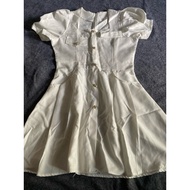 White dress under 65kg