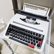 Olympia Traveller de Luxe S Portable Typewriter 手提 打字機
