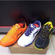 Lining Sepatu Badminton Ultra Pro