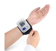 OMRON T-10 Electronic Blood Pressure Monitor , Irregular Heartbeat detection Fully Automatic Wrist Type Digital Blood Pressure Monitor   手腕式血壓計 (Intellisense 採用智能加壓技術)  Easy-To-Use
