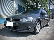 2014 Volkswagen 福斯 Golf Variant 【認證車】車頂行李架、倒車顯影，採用的全新mqb底盤，擁有高剛性車體結構，實用且安全的日常座駕，省稅小排氣渦輪大動力