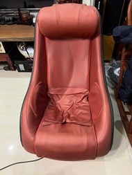 免費 oto 按摩椅，上身是壞的