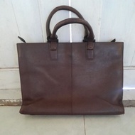 Samsonite branded genuine leather handbag preloved 40x30