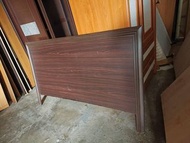 【銓芳家具】簡約風 房間組二件(床片+床底)-雙人5尺 胡桃色 5尺雙人床組(床頭片+雙人床底) 雙人床頭片+雙人床架 雙人床箱+床頭板 出租套房 房東最愛