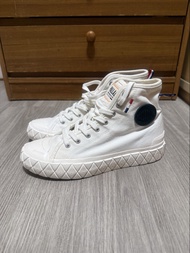 Palladium white sneakers 白色布鞋  