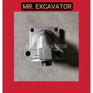 Komatsu PC PC200 PC200-5 6D95 Engine Excavator Oil Filter Head Housing Cover