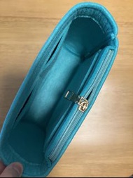 多色 Chanel Deauville Tote inner bag 24 / 27 / 35 / 37.5 / 39多色內袋 挺起袋形必備👍🏻 沙灘袋