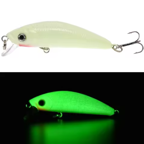 1Pcs 3D Luminous Night Fishing Bait 7cm 8g Bass Minnow Lures With Treble Hooks Artificial Hard Crank