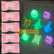 [Wholesale] Cute Mini Luminous Simulation Animal Model Blind Box Toys Surprise Tide Play Figures Fake Candy Guess Blind Bag Gifts For Kids