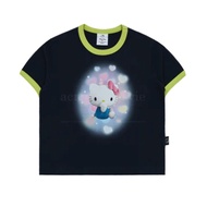 ADLV **HELLO KITTY 3D ARTWORK MIDDLE CROP SHORT SLEEVE T-SHIRT,NAVY, ADLV23FW-SSCAHK-NVY (SAV268)