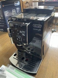 DeLonghi Magnifica S ECAM23120 咖啡機