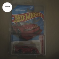 Hotwheels Nissan Silvia S15 lbwk red edition SIGN TOSHI