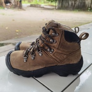 Keen Hiking Mid 38
