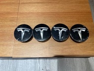 ✨便宜賣【台灣出貨】Tesla Model3 S X Y 特斯拉 黑底銀標 卡扣式 節能蓋 車標 LOGO輪圈