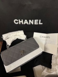 Chanel 23k WOC with handle 風琴包