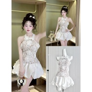 H833 Seamless underwear Lace dress with 3D embossed flowers and halter neck with feminine flared leg