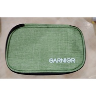 GARNIER TRAVEL POUCH GREEN TOILETRY BAG STORAGE