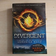 NOVEL DIVERGENT BY VERONICA ROTH