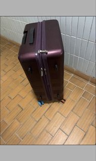 深紫色行李箱28寸