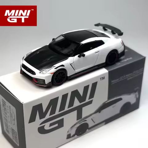 MINI GT 1:64 Nissan GTR 2024 Brilliant White Pearl Alloy Car Model 1045