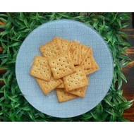 SF Lavish Cracker (Sayur) 1000g