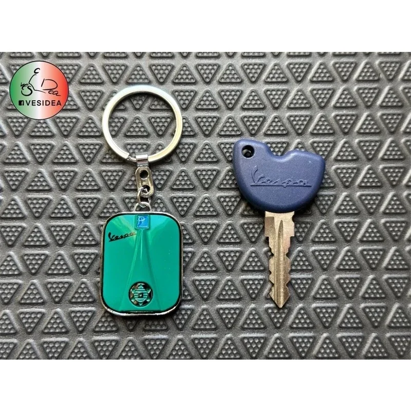 พวงกุญแจ​ vespa​ หลากสี
