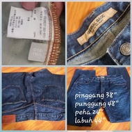 BUNDLE seluar jeans UNIQLO original basic fit staright pinggang 38inci