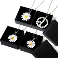 Kpop Bigbang G-Dragon White Daisy Pendant Necklace  Fashion Peaceminusone Daisy Flowers Jewelry Gift