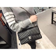 Cf Original V-Grain Lambskin Black 25cm