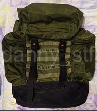 割愛平賣👍🏻Human Made 軍綠色 MILITARY Backpack 背囊 Bag Collection 2022 (其中一咩扣有破損) 媲美 Bape Bathing Ape AAPE