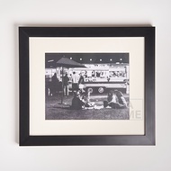 Minimalist Black Wooden Photo Frame - 8R Matboard Photo Frame