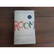Booksale - Room by Emma Donoghue