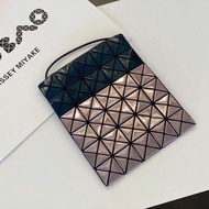 ❈ Issey Miyake 2022 New Geometric Diamond Mirror Color Matching Crossbody Bag Japan Miyake Shoulder Mini Casual Small Bag Mobile Phone Bag