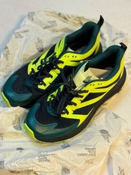 The north face NF2302 velocity forward us 10